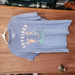 Skeleton outsider tee from the buckle!